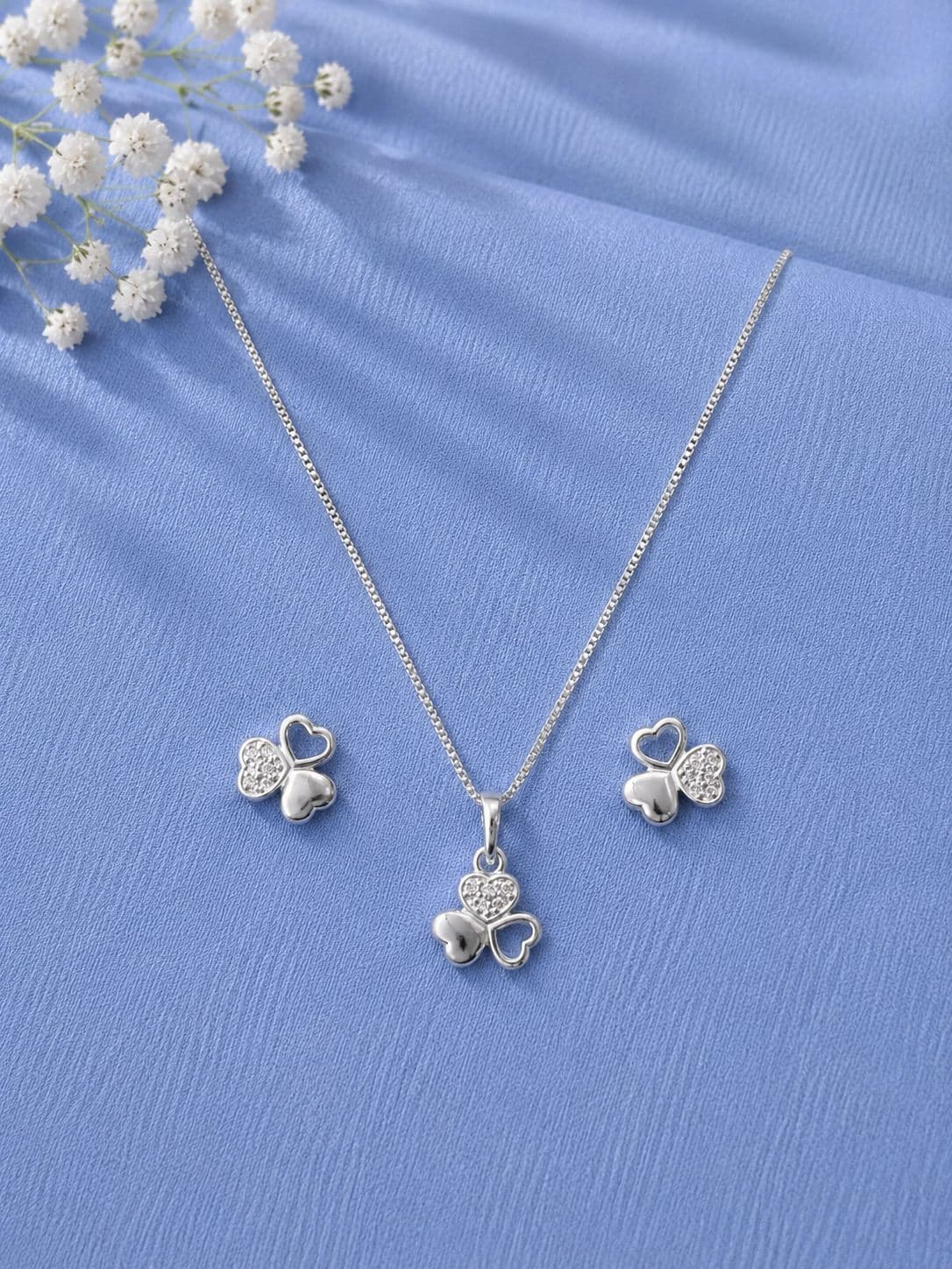 Conjunto Trevo de 3 Corações em Prata 925